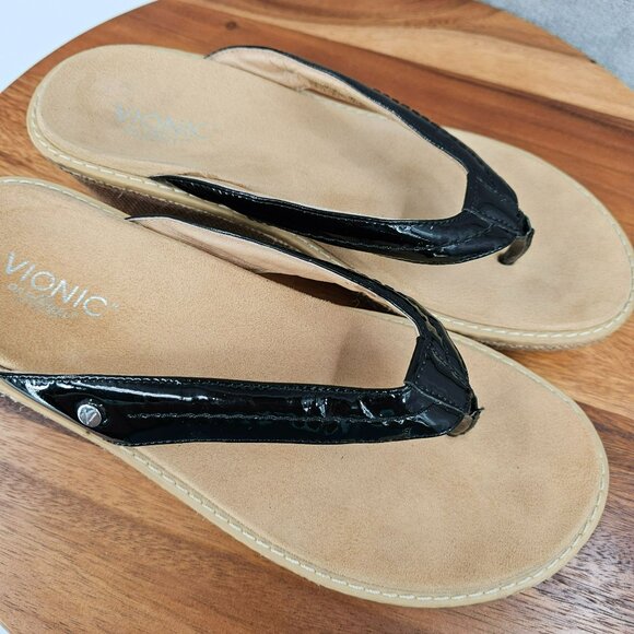 Vionic Grenada Wedge Thong Sandals 10 Black Patent Leather Woven Tan Orthopedic - Picture 11 of 14